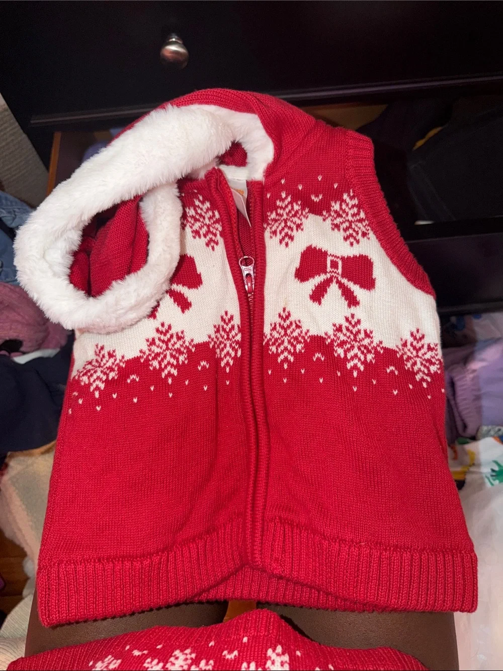 Girls' Red & White Bow Knit Skirt and Vest Set
